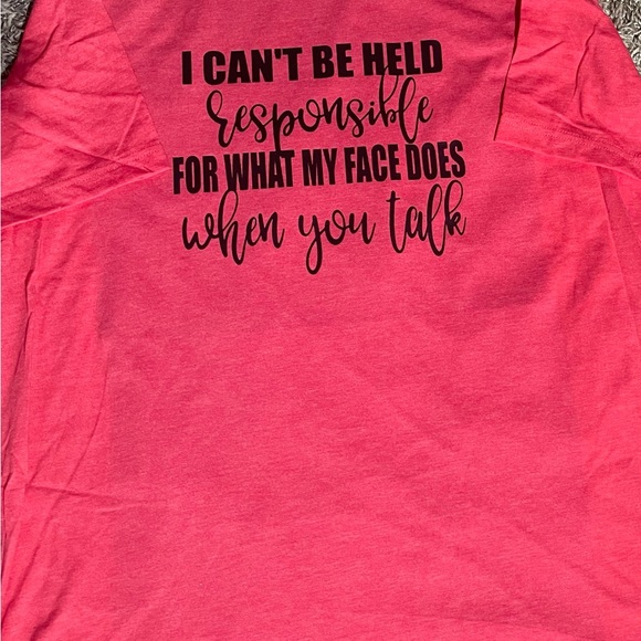I can’t be held responsible- Htr Red Crewneck XL - Picture 2 of 4